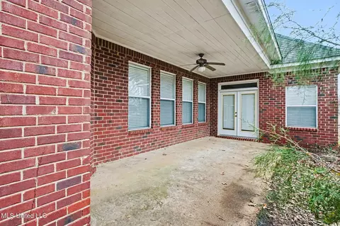 Exterior - 1916 Trapper Dr, Hernando, MS 38632 photo 4 of 5