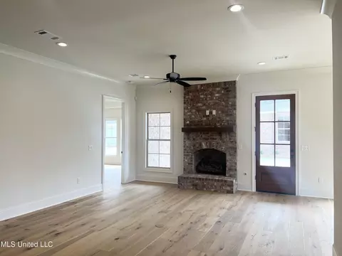Living - 210 Freedom Ring Dr, Brandon, MS 39047 photo 1 of 1