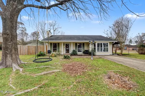15435 Woody Dr, Gulfport, MS 39503