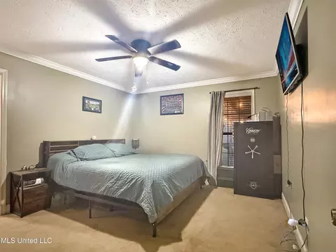 Bedroom - 527 Roxbury Pl, Florence, MS 39073 photo 1 of 4