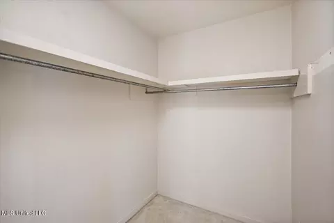 Other - 200 Hawthorne Dr, Madison, MS 39110 photo 6 of 9