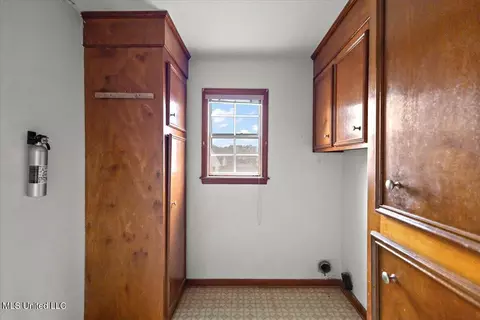 Other - 200 Hawthorne Dr, Madison, MS 39110 photo 8 of 9