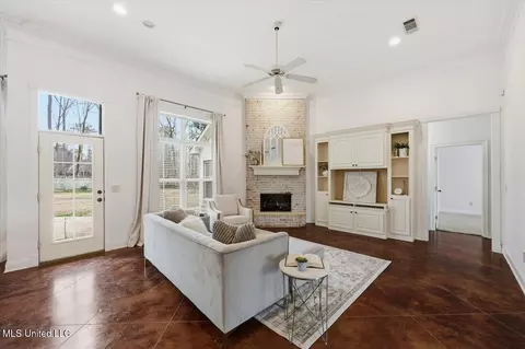 Living - 1002 Eastview Cv, Brandon, MS 39042 photo 1 of 2