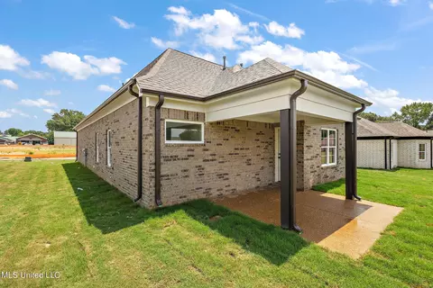 Exterior - 6432 Clover Ct, Walls, MS 38680 photo 5 of 7