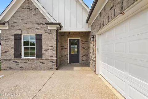 Other - 6432 Clover Ct, Walls, MS 38680 photo 1 of 4