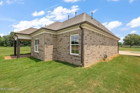 Exterior - 6432 Clover Ct, Walls, MS 38680 photo 6 of 7