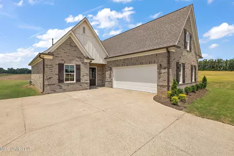 Exterior - 6432 Clover Ct, Walls, MS 38680 photo 3 of 7