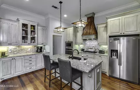 Kitchen - 167 Brisco St, Madison, MS 39110 photo 2 of 6