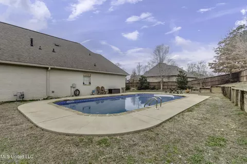 Exterior - 167 Brisco St, Madison, MS 39110 photo 5 of 10