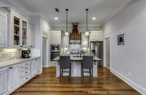 Kitchen - 167 Brisco St, Madison, MS 39110 photo 6 of 6