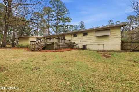Other - 2058 Cherokee Dr, Jackson, MS 39211 photo 7 of 8