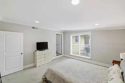 Bedroom - 2058 Cherokee Dr, Jackson, MS 39211 photo 2 of 4