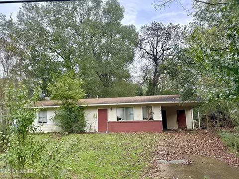 1614 Woody Dr, Jackson, MS 39212