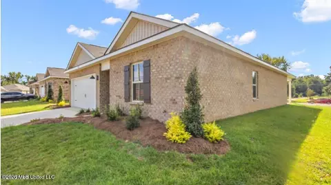 5014 Fox Glen Dr, Jackson, MS 39212 photo 3