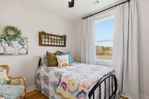 Bedroom - 1503 Ainsworth Rd, Florence, MS 39073 photo 6 of 8