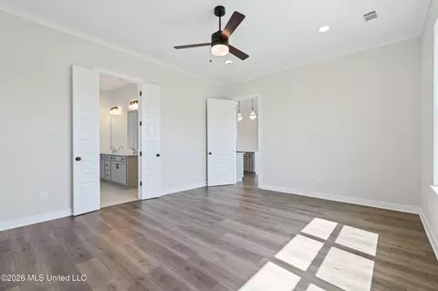Bedroom - 9135 Cedar Barn Cv, Olive Branch, MS 38654 photo 1 of 6