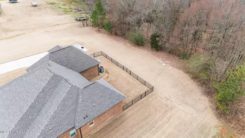 Exterior - 112 Oak Manor Dr, Coldwater, MS 38618 photo 8 of 8