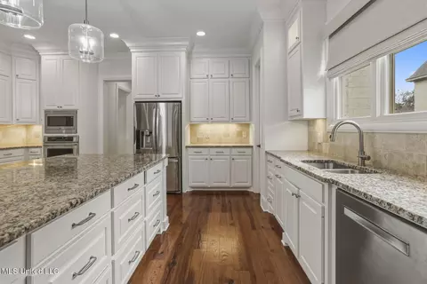 Kitchen - 103 Camden Way, Madison, MS 39110 photo 6 of 6