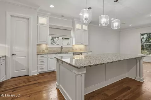 Kitchen - 103 Camden Way, Madison, MS 39110 photo 5 of 6