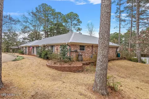Exterior - 489 Cheyenne Ln, Madison, MS 39110 photo 2 of 11