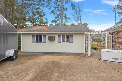 Exterior - 489 Cheyenne Ln, Madison, MS 39110 photo 4 of 11