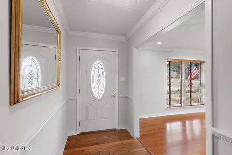 Entry Way - 489 Cheyenne Ln, Madison, MS 39110 photo 1 of 2