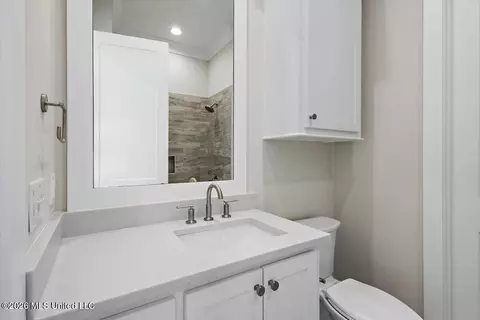 Bath - 207 Welchshire Dr, Madison, MS 39110 photo 7 of 9