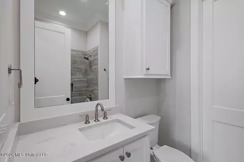 Bath - 207 Welchshire Dr, Madison, MS 39110 photo 4 of 9