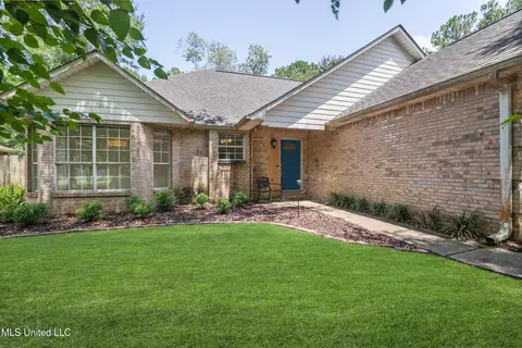 8004 Martin Bluff Rd, Gautier, MS 39553