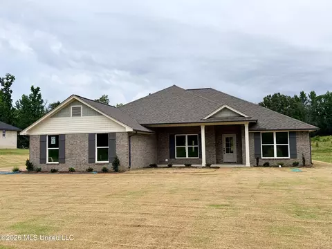 50 Farley Rd, Byhalia, MS 38611
