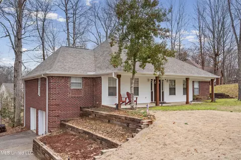Exterior - 4198 Bienville Rd, Nesbit, MS 38651 photo 9 of 13