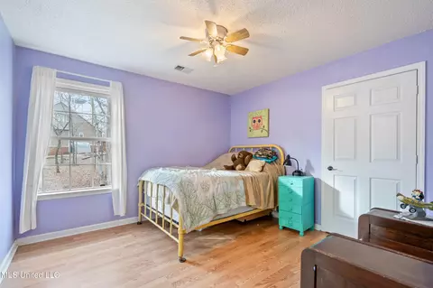 Bedroom - 4198 Bienville Rd, Nesbit, MS 38651 photo 2 of 3