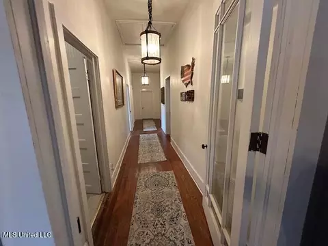 Entry Way - 588 Union St, Gloster, MS 39638 photo 2 of 2