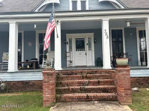 Exterior - 588 Union St, Gloster, MS 39638 photo 3 of 9