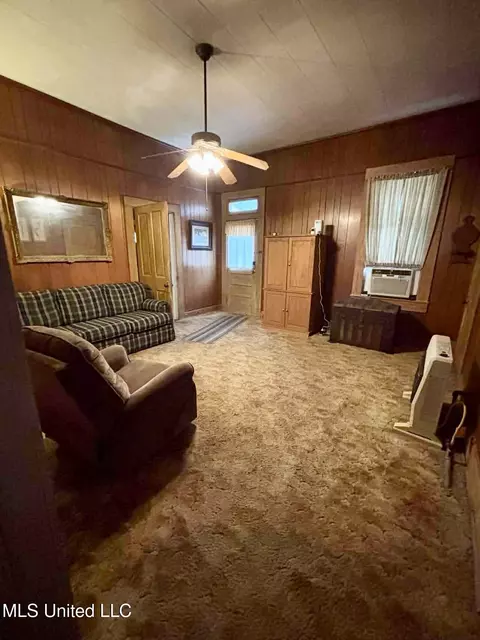 Other - 156 W Enterprise St, Brookhaven, MS 39601 photo 3 of 5