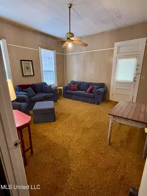 Other - 156 W Enterprise St, Brookhaven, MS 39601 photo 2 of 5