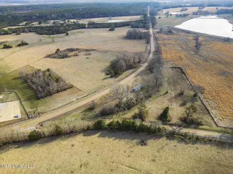 3943 Mississippi 22, Flora, MS 39071 photo 13