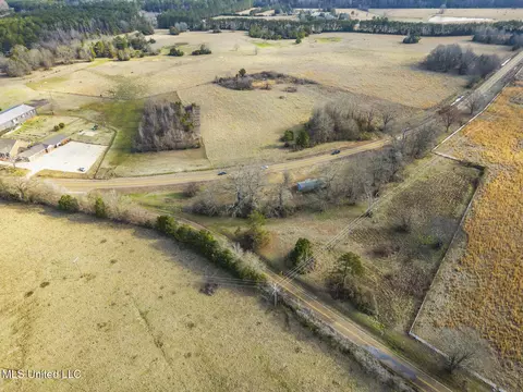 3943 Mississippi 22, Flora, MS 39071 photo 12