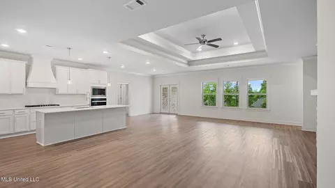 722 Honeysuckle Loop, Canton, MS 39046 photo 8