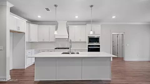 722 Honeysuckle Loop, Canton, MS 39046 photo 12