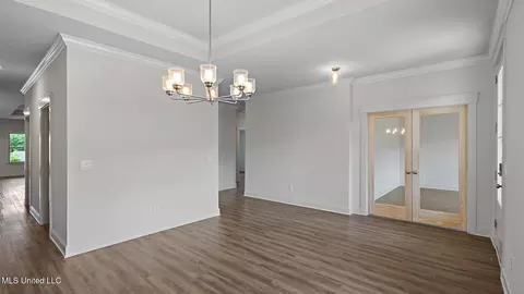 722 Honeysuckle Loop, Canton, MS 39046 photo 5