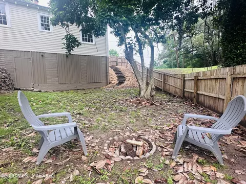 Exterior - 34 Orange Ave, Natchez, MS 39120 photo 13 of 14