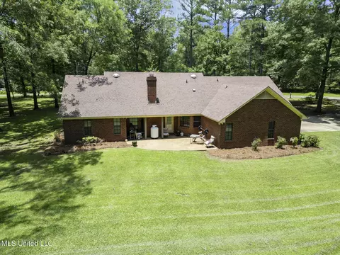 Exterior - 809 Springlake Dr, Terry, MS 39170 photo 17 of 20