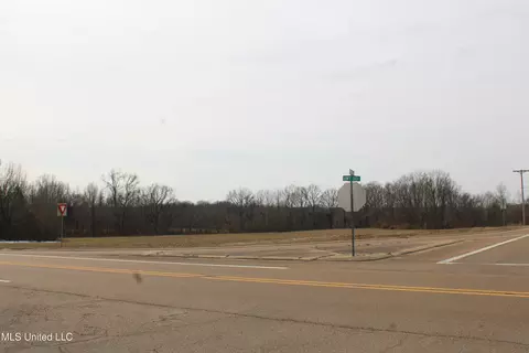 3900 Highway 301, Lake Cormorant, MS 38641