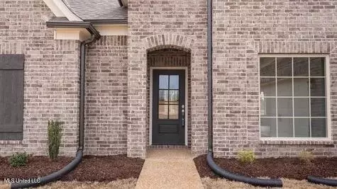 Exterior - 2488 Scott Meadows Ln, Hernando, MS 38632 photo 2 of 2