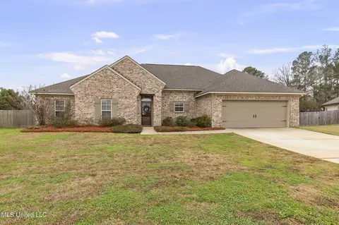 144 Western Ridge Cir, Canton, MS 39046