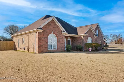 2501 N Lamar Pl, Hernando, MS 38632 photo 4