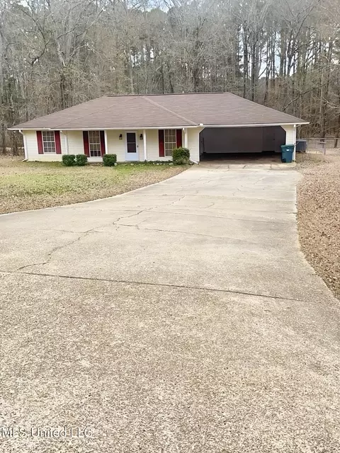 115 Pine Creek Cv, Terry, MS 39170