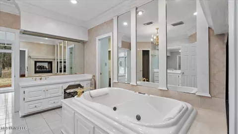 Bath - 2205 E 3rd St, Forest, MS 39074 photo 2 of 8
