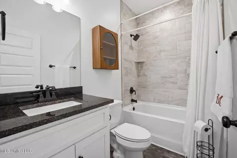 Bath - 78 Percy Oneal Rd, Mchenry, MS 39561 photo 4 of 4